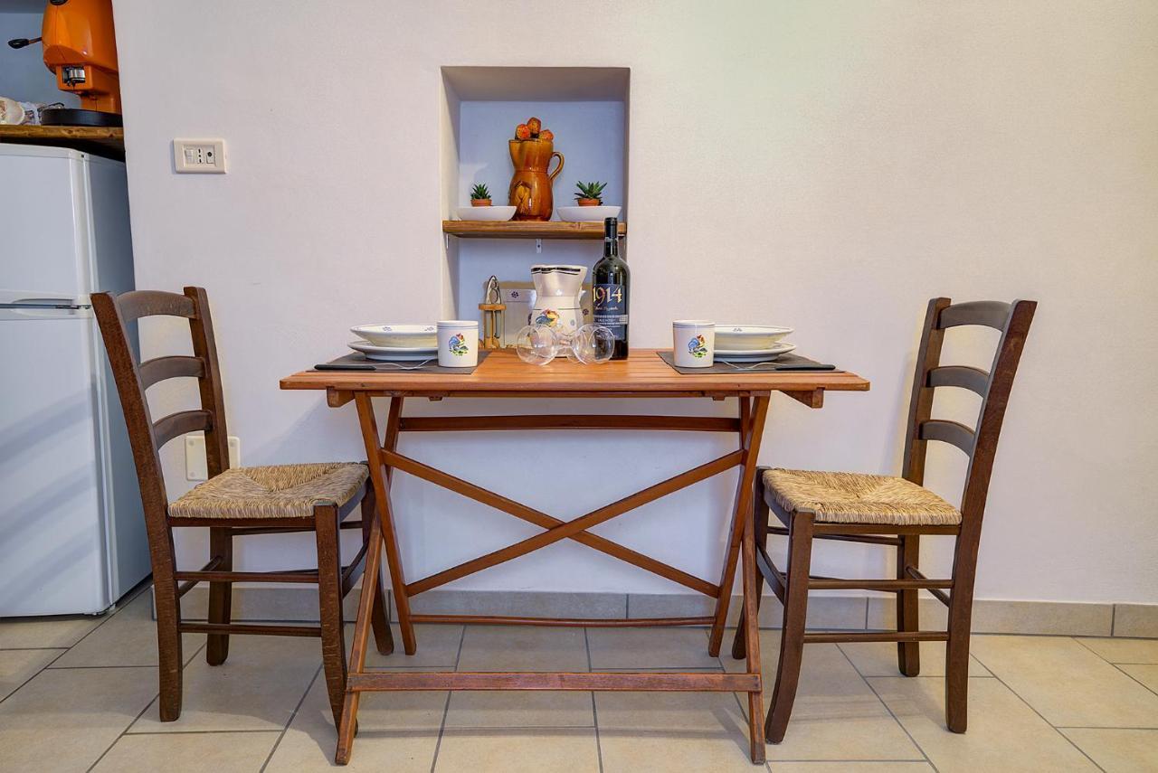 Villa Il Trulletto Montalbano  Esterno foto